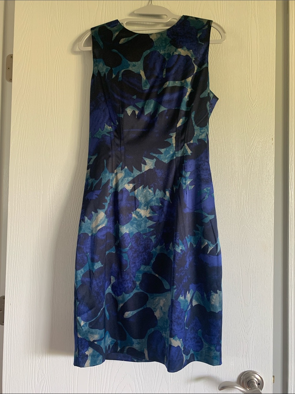 Tahari Blue Teal Floral Midi Sheath Dress